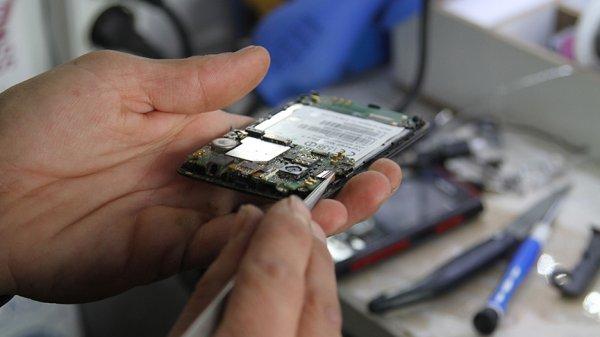 'Cep ambulansı' ile köy köy dolaşıyor