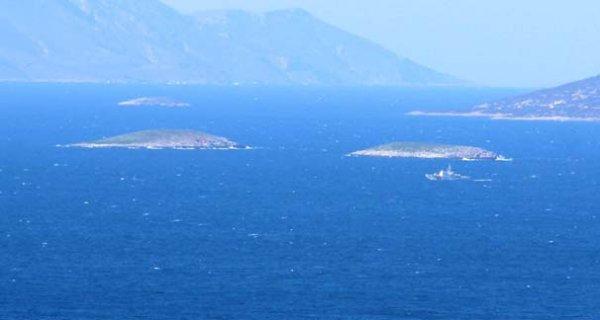 Türk askeri Yunanları Kardak'a yanaştırmadı