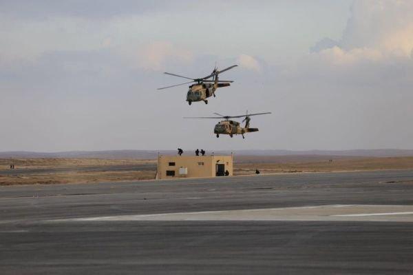 Ürdün ABD üretimi helikopterlerini teslim aldı