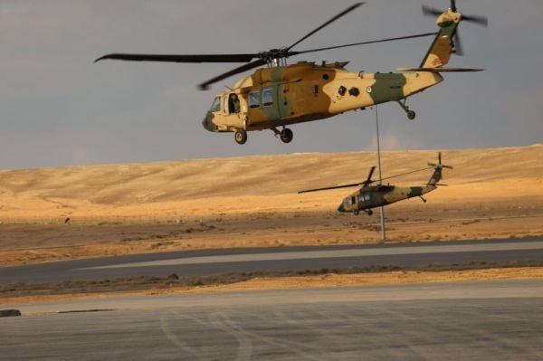 Ürdün ABD üretimi helikopterlerini teslim aldı