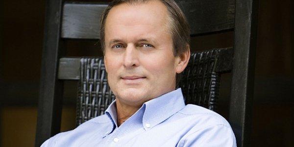 John Ray Grisham kimdir