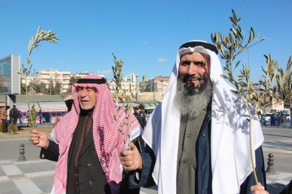 Şanlıurfa'da Suriyeliler Zeytin Dalı'na destek verdi