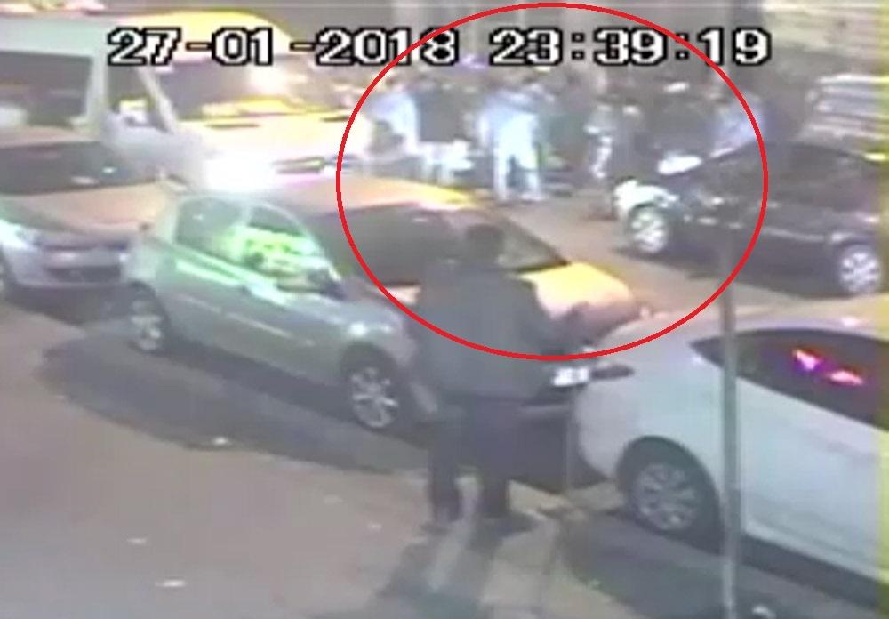 Genç futbolcunun bıçaklanarak öldürüldüğü anlar