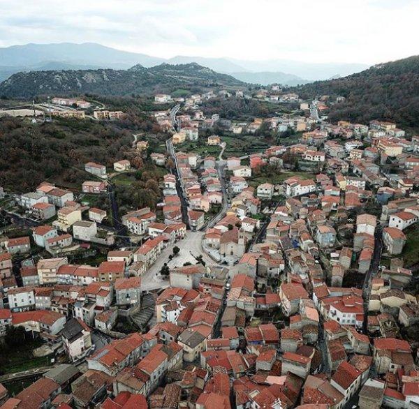 İtalya'da 1 dolara ev