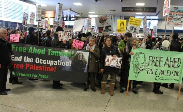 ABD'de Trump'a İsrail'e yardımı kes çağrısı