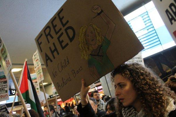 ABD'de Trump'a İsrail'e yardımı kes çağrısı