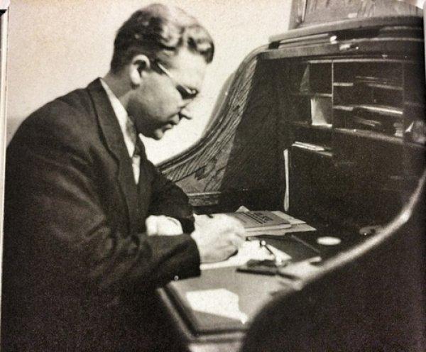 Kürk Mantolu Madonna’dan yürek burkan 22 söz