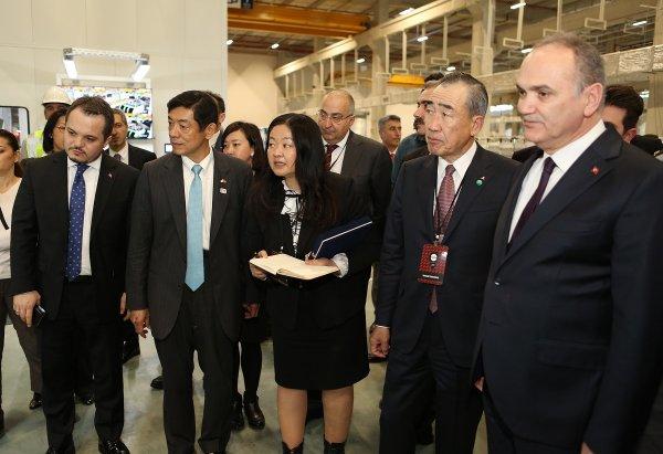 Mitsubishi, Manisa'da fabrikasını açtı