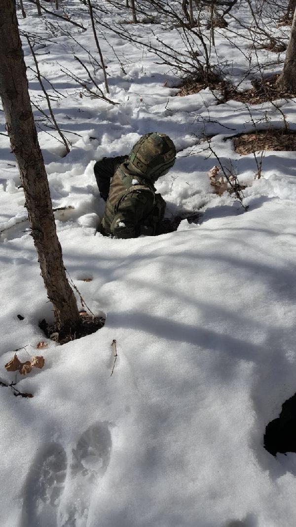 Bitlis'te el yapımı patlayıcı ele geçirildi