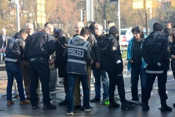 HDP'nin kongresi için askerler nöbet tuttu