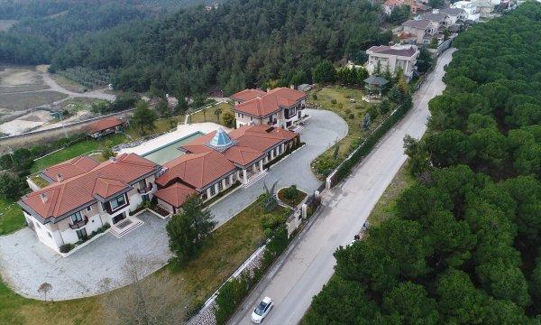 FETO'nun Bursa'daki malikanesine el konuldu