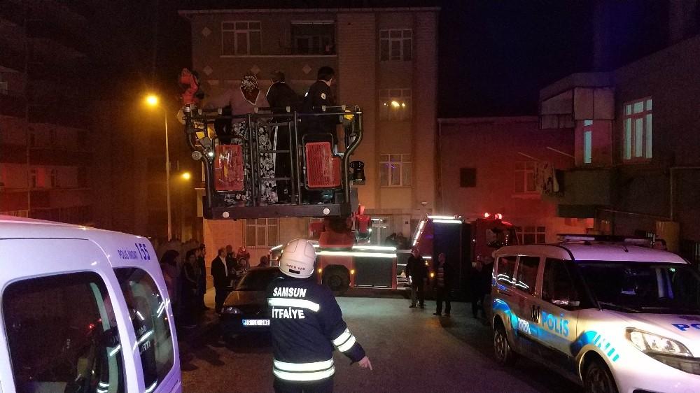 Samsun’da yangın: 9 kişi ölümden döndü