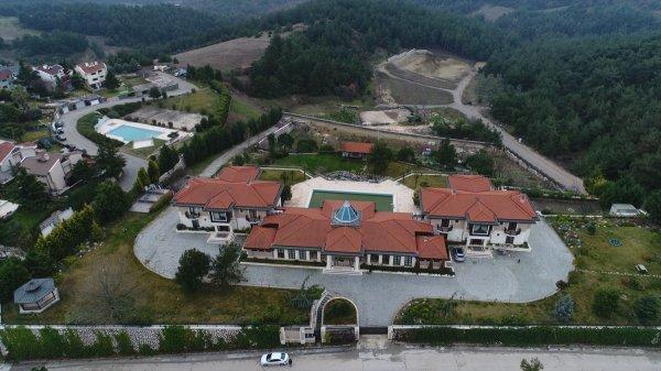 FETO'nun Bursa'daki malikanesine el konuldu