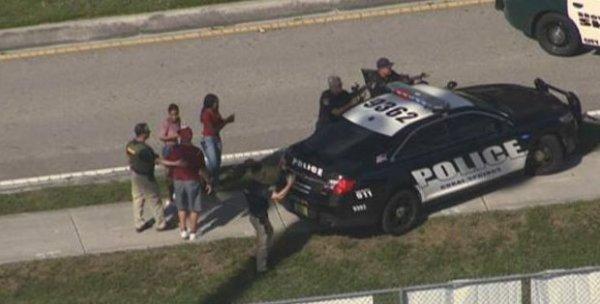 ABD'de liseye silahlı saldırı