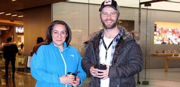 Binnur Kaya ve Özgür Çevik beraber takılıyor