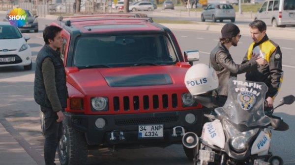 Çukur dizisinde trafik polisine hakaret