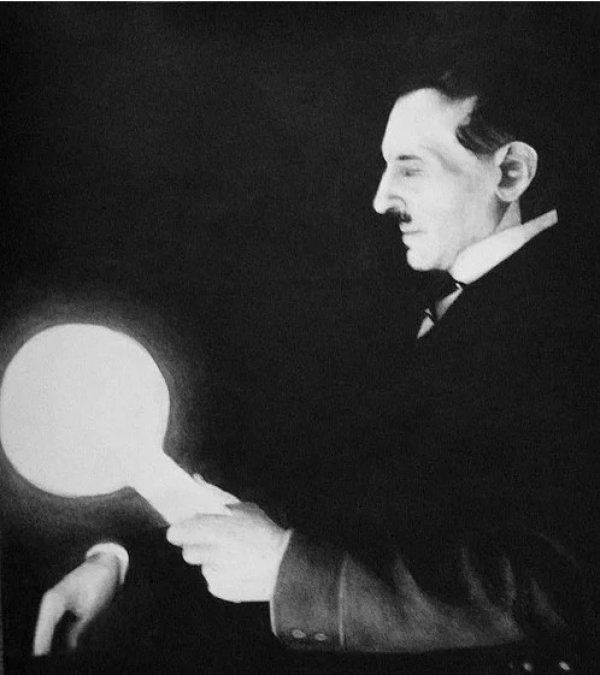 Tesla ve Edison’un ‘akım’ rekabeti