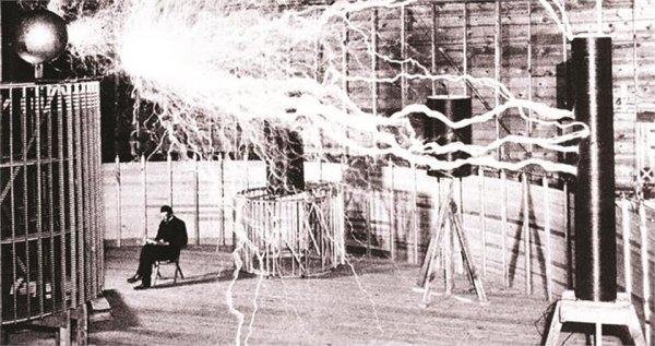 Tesla ve Edison’un ‘akım’ rekabeti