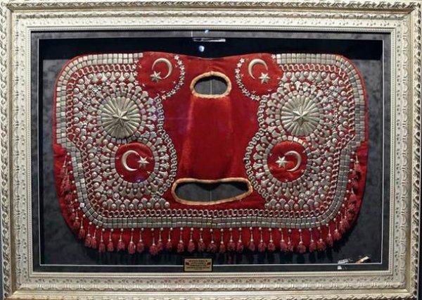 Atatürk'ün Latife Hanım'a hediye ettiği eyer satışta