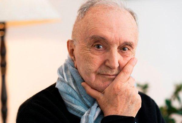 Engin Geçtan kimdir