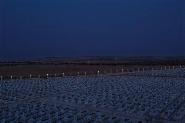 YPG'li teröristlerin gömüldüğü mezarlar
