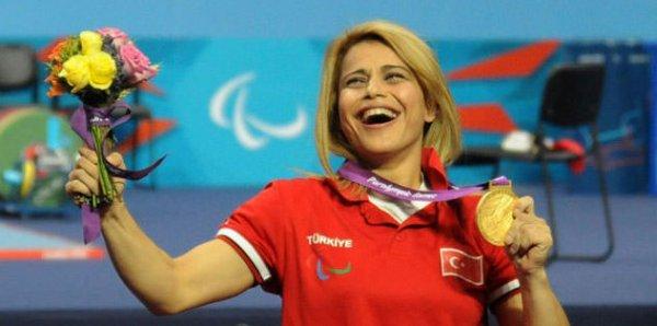 Paralimpik Oyunlar nedir