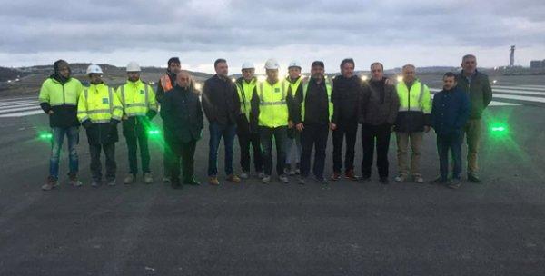 3. Havalimanı'nda ilk ışıklar yandı