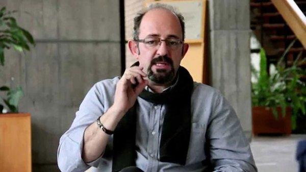 Sinan Canan’dan beynimizi bize tanıtan 17 alıntı