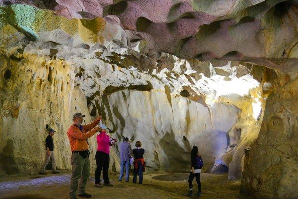 500 bin yıl öncesine ışık tutan mağara: Karain