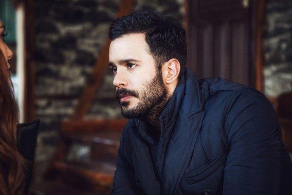 Cem Yılmaz Çağatay Ulusoy ve Barış Arduç'la görüştü