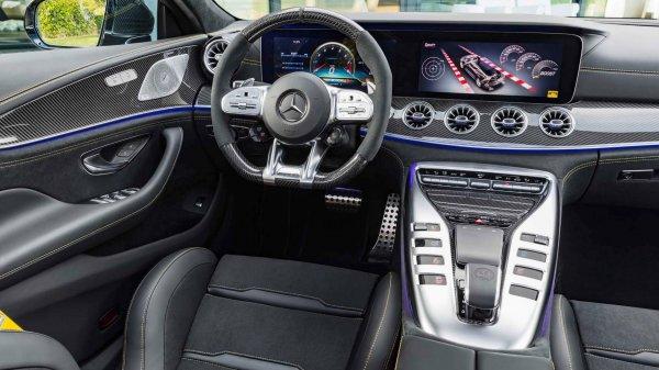 Mercedes rüya otomobili tanıttı: AMG GT Coupe