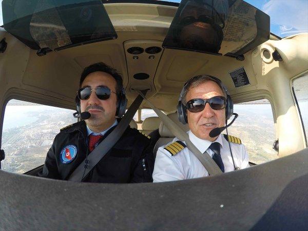 THY'nin bir numarası İlker Aycı uçuş eğitimi alıyor