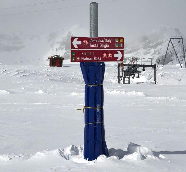 İsviçre'de ucuza kayak tatili