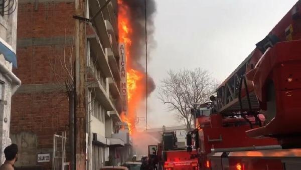 İzmir'deki yangının sebebi: Batarya patlaması