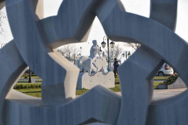 Tekirdağ, heykellerle açık hava müzesine dönüştü