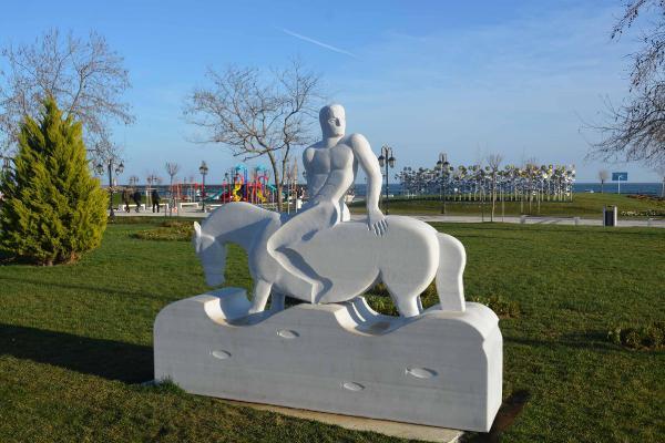 Tekirdağ, heykellerle açık hava müzesine dönüştü