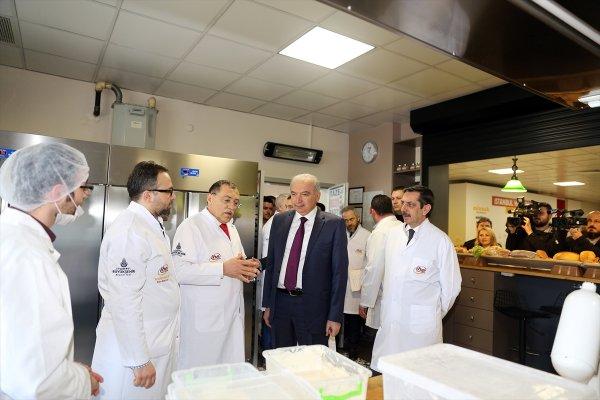 İstanbul Büyükşehir Belediyesi bebe bisküvisi üretti