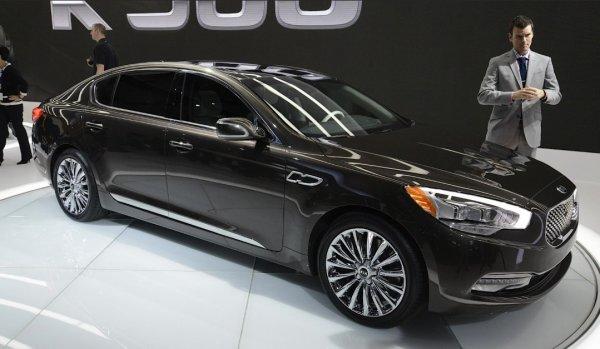 Kia'nın gölgede kalan lüks sedanı: K900