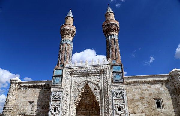 747 yıllık medrese sonbaharda açılacak