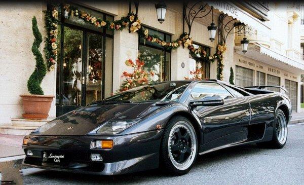 1999 model Lamborghini 11 milyon dolara satıldı