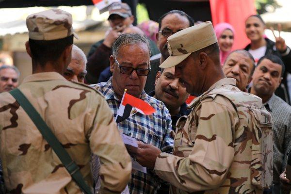 Mısır'da bir komik seçim hikayesi