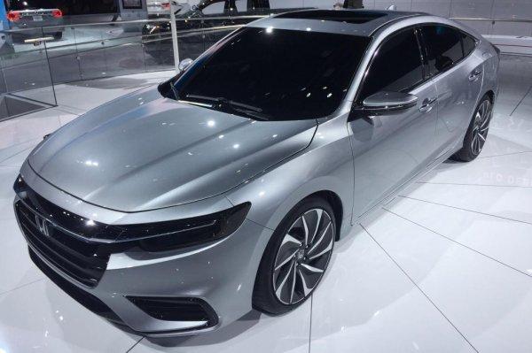 Honda yeni lüks sedanını tanıtıyor