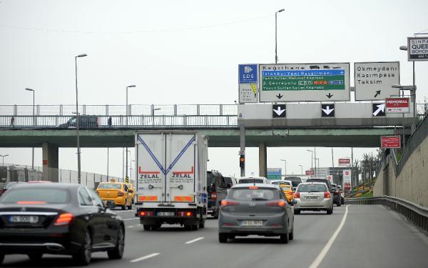 İstanbul tabelalarına 'Yeni Havalimanı' güncellemesi