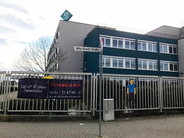 Almanya'da FETÖ'ye bağlı lise kapandı