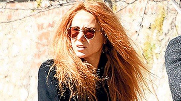 Burçin Terzioğlu'nu görenler tanıyamadı