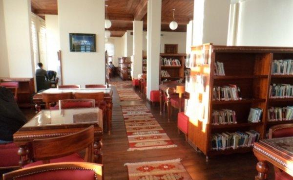 Nüfusundan fazla kitaba sahip şehrimiz: Sinop