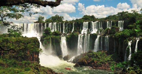 Ülke ülke devasa şelaleler