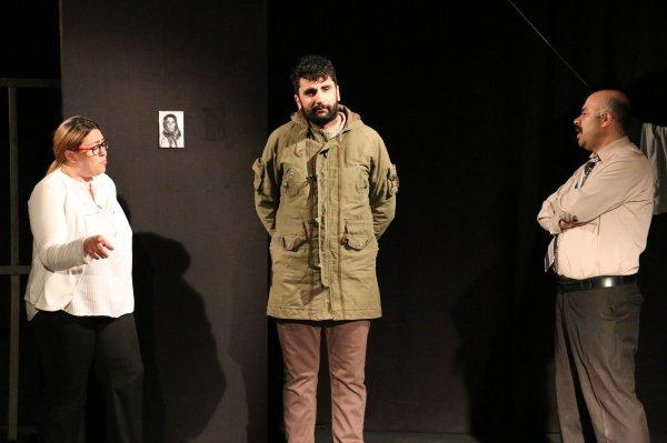 'Bir İshak’sın bir Cemil'