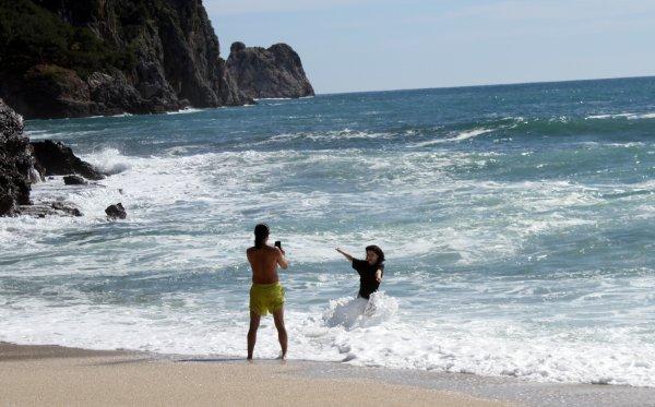 Antalya'nın mavi incisi Kleopatra Plajı