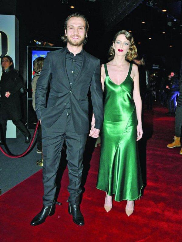 Aras Bulut İynemli nişanlanıyor